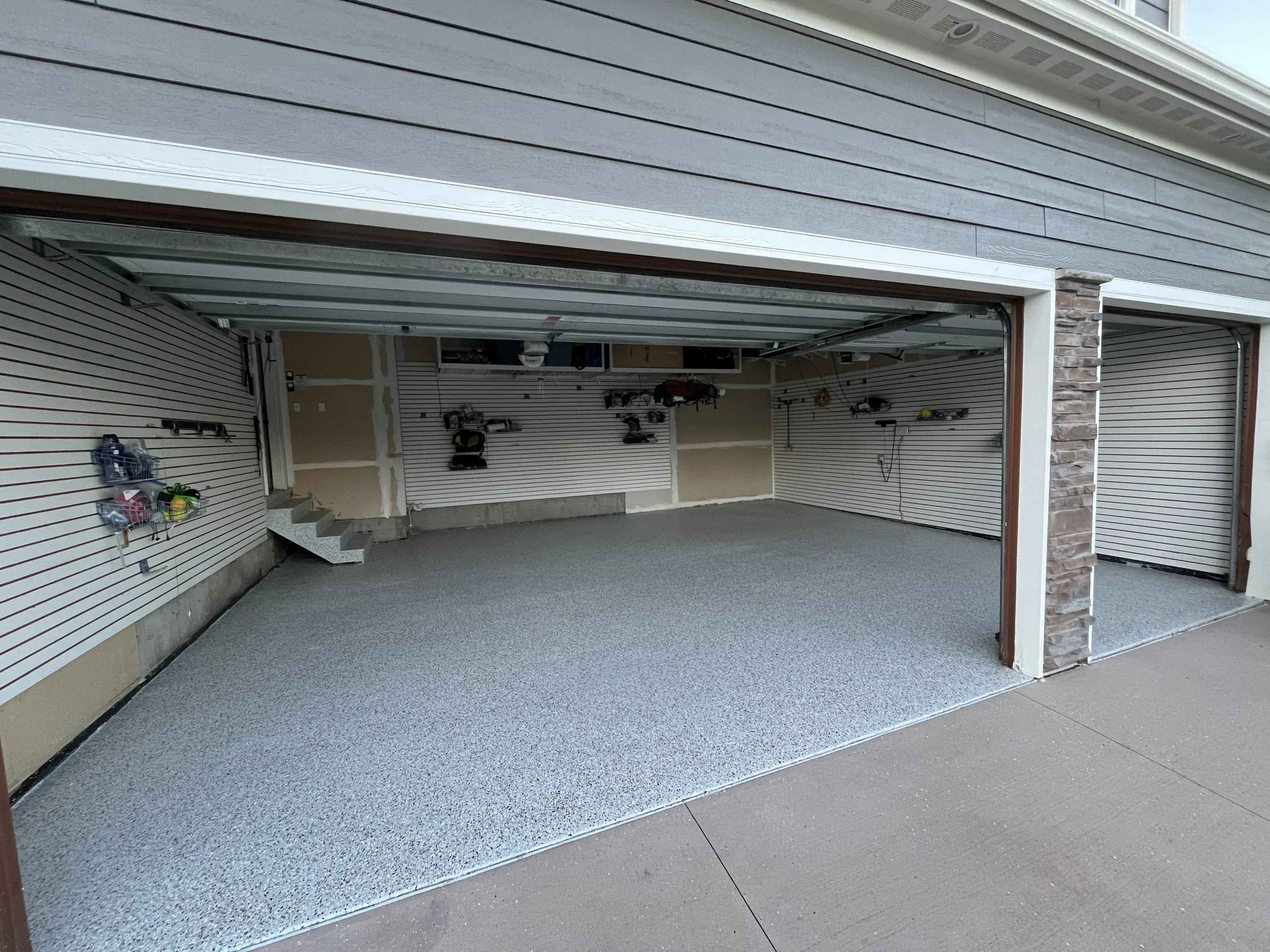 Garage Epoxy Flake